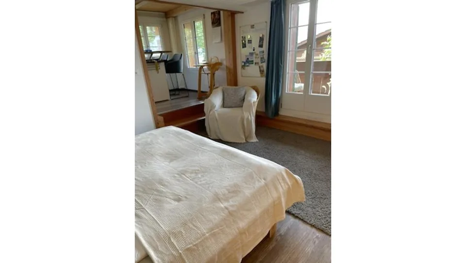 1½ ZI-WOHNUNG IN AESCHLEN OB GUNTEN (BE), MÖBLIERT, TEMPORÄR