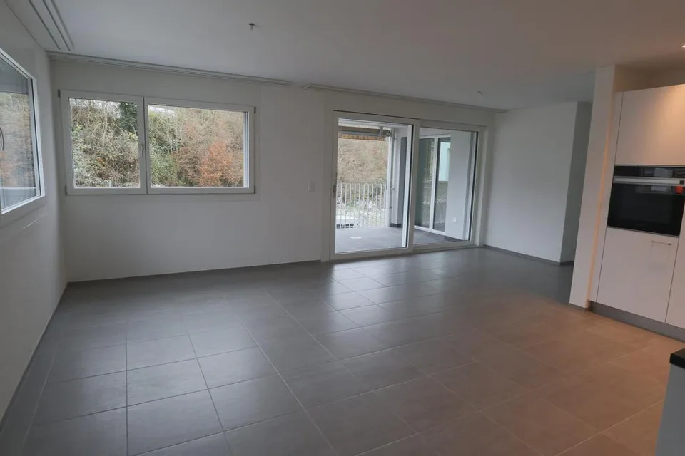 Moderne 3.5-Zimmer-Wohnung in Weiach