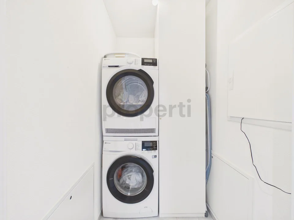 Appartement en duplex moderne avec galerie à Niedergösgen