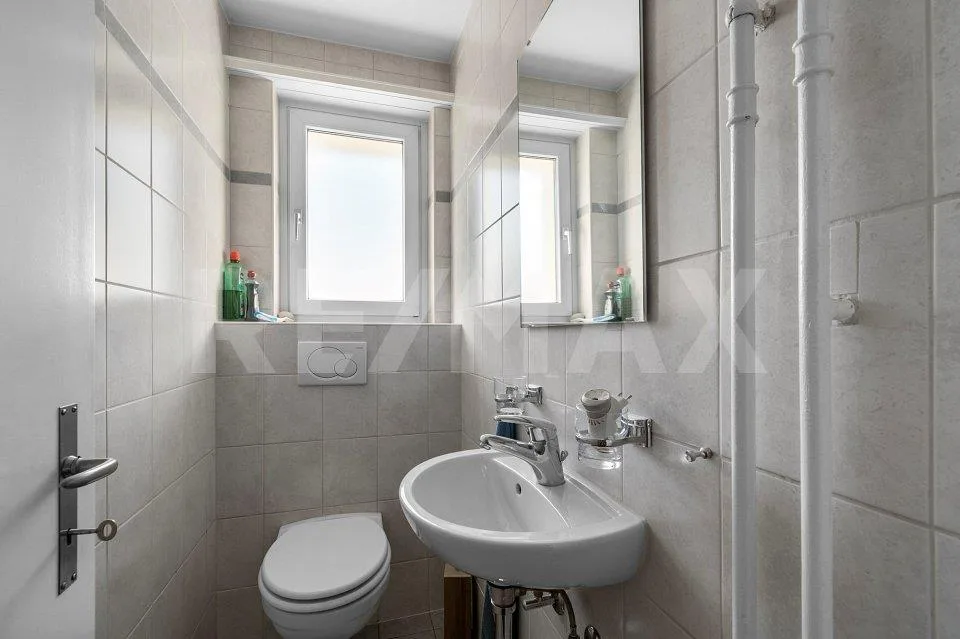 Confort de vie avec vue - appartement de 4 ½ pièces en mansarde dans une maison de trois familles bien entretenue – photo 6 sur 13
