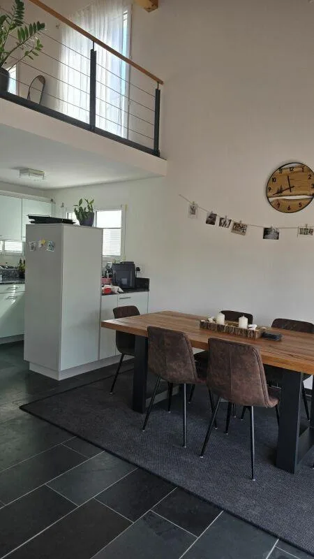 Schöne und grosszügige 5.5 Zimmerwohnung