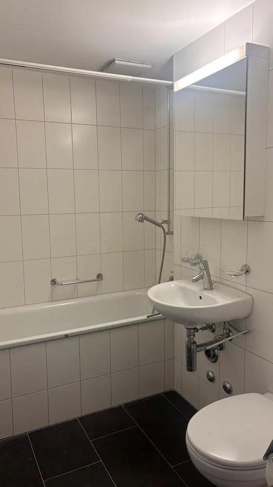 Gemütliche 4.5 Maisonettewohnung im Herzen von Domat/Ems