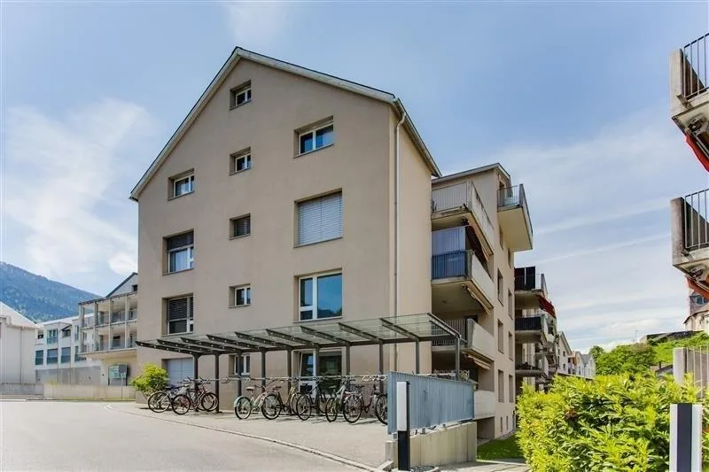 Gemütliche 4.5 Maisonettewohnung im Herzen von Domat/Ems