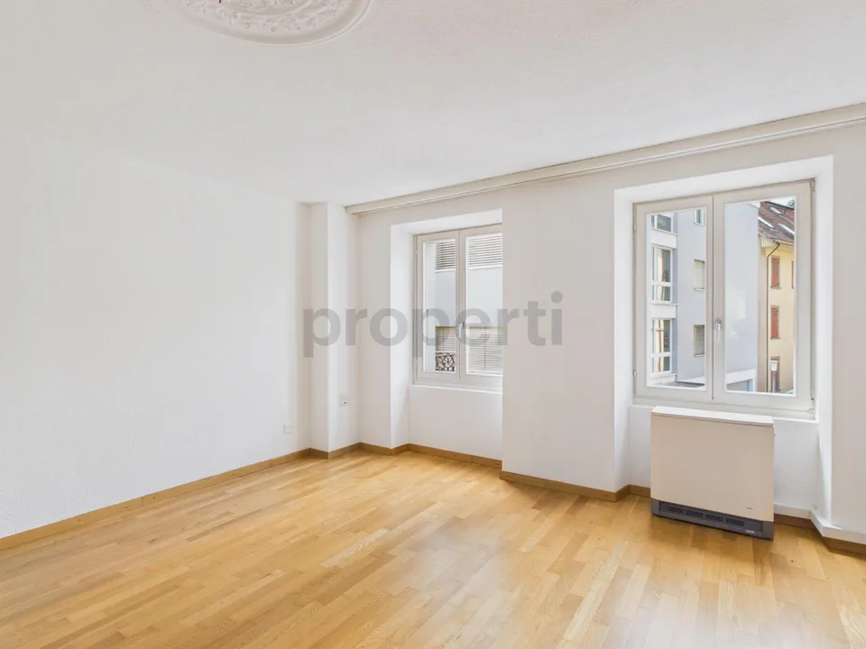 Traumhafte Seesicht, sonniger Balkon und historischer Altbau-Charme