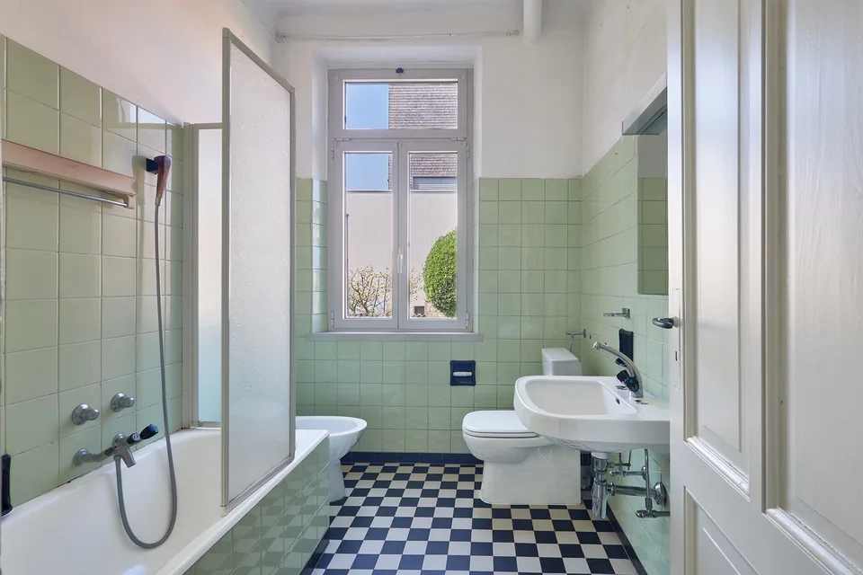 Liberty-style villa with garden and three residential units - ideal also as an investment – photo 8 of 17