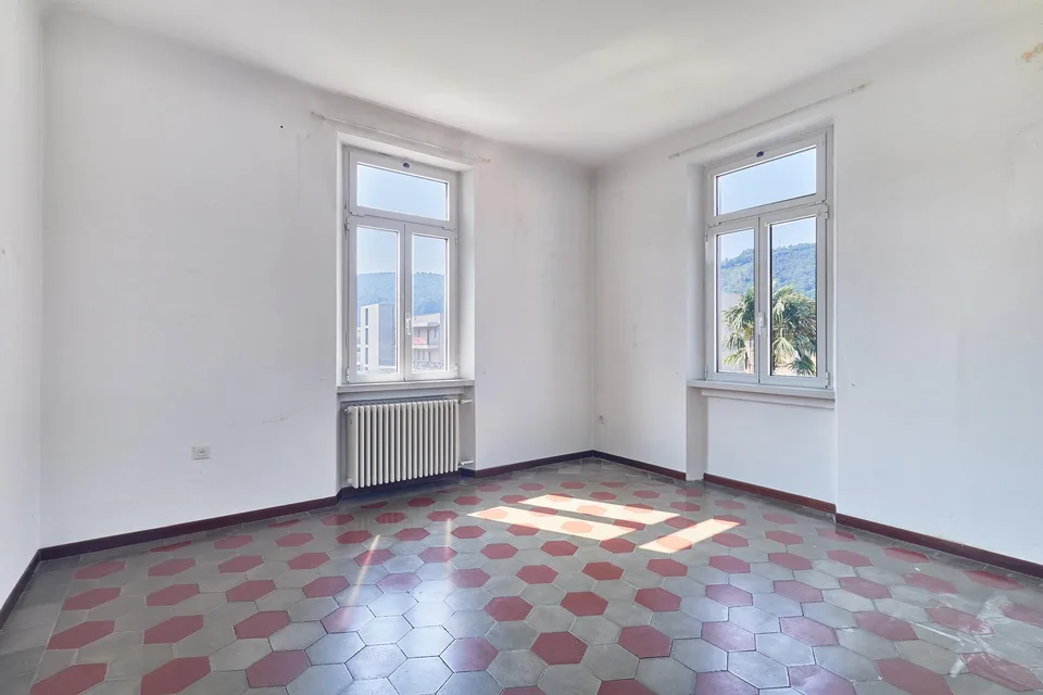 Liberty-style villa with garden and three residential units - ideal also as an investment – photo 11 of 17