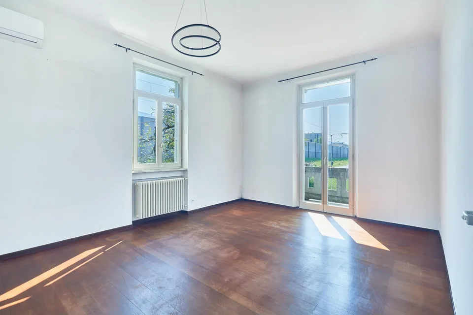 Liberty-style villa with garden and three residential units - ideal also as an investment – photo 6 of 17