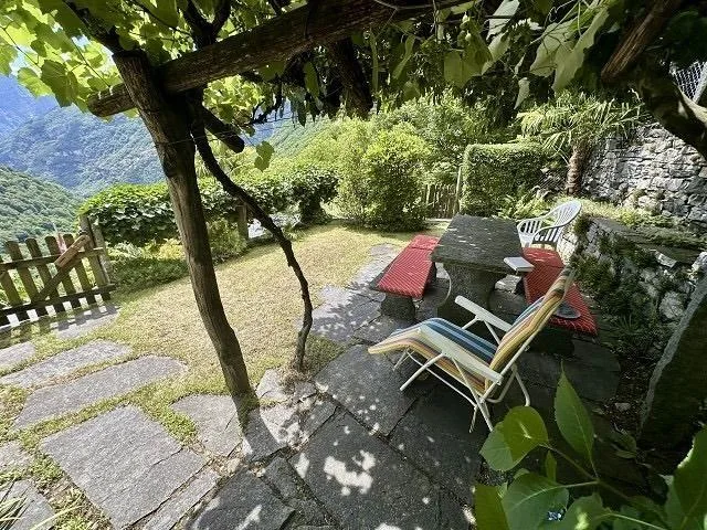 4-Zimmer Rustico mit Garten an sehr ruhiger, sonniger Aussichtslage... – photo 19 sur 30