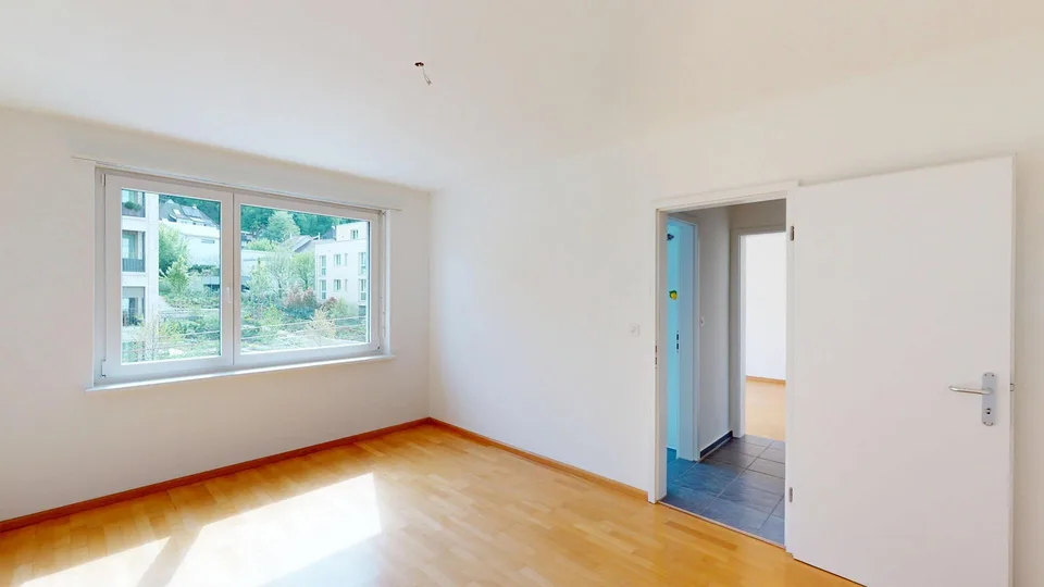 Schöne 3.5-Zi-Whg mit zwei Balkonen attraktiver Einstieg dank Baurecht