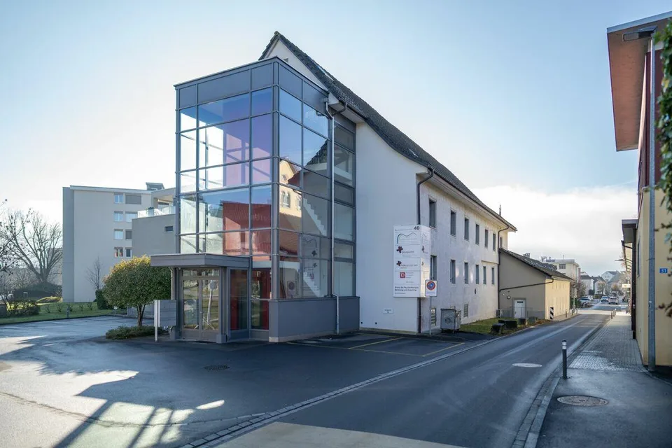 Gewerbeliegenschaft inkl. modernem Wohnen im Loftstyle