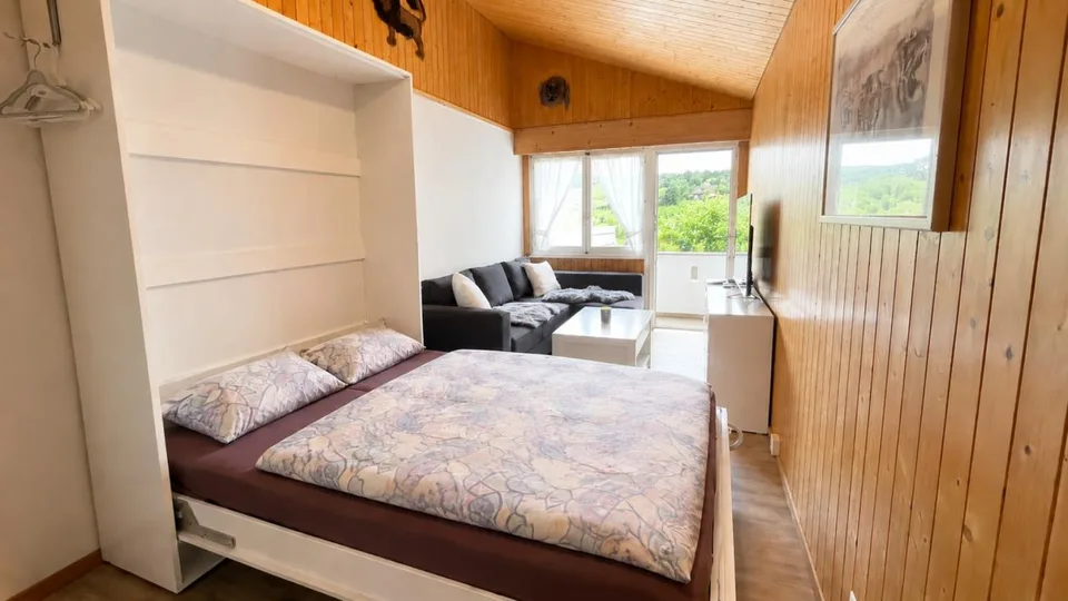 Studio Am Saumweg mit Privatparkplatz in Felskaverne. Verkauft 24.0...