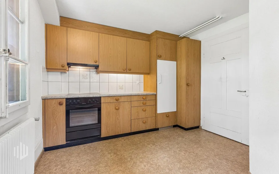 ImmoWyss - Maison à deux familles dans un quartier résidentiel populaire à Hilterfingen