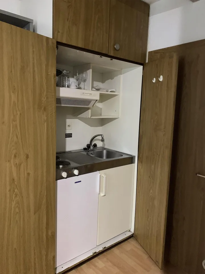 Möbliertes Studio
