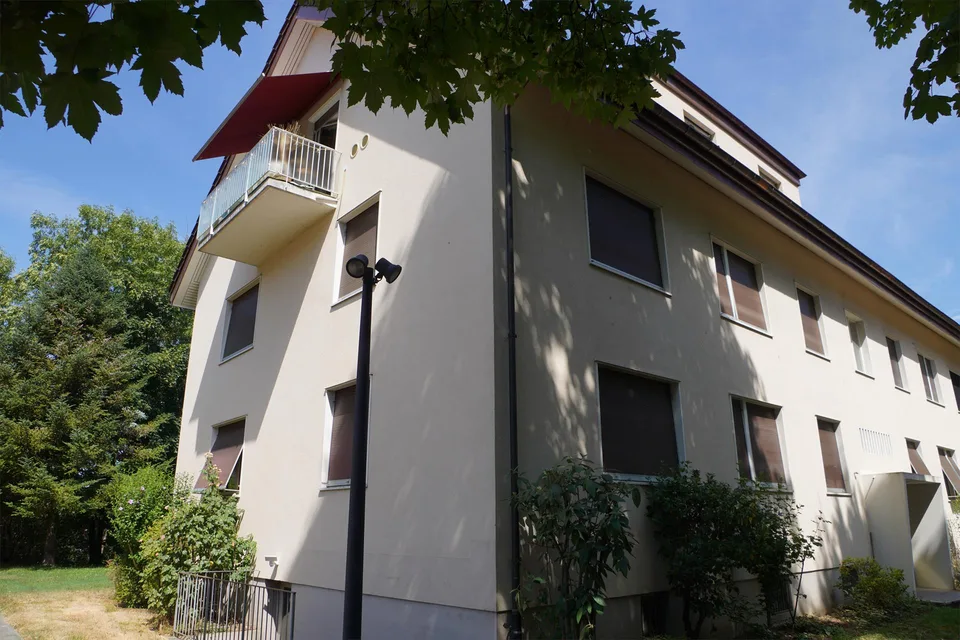 Charmante 4-Zimmer-Wohnung mit Balkon in Riehen
