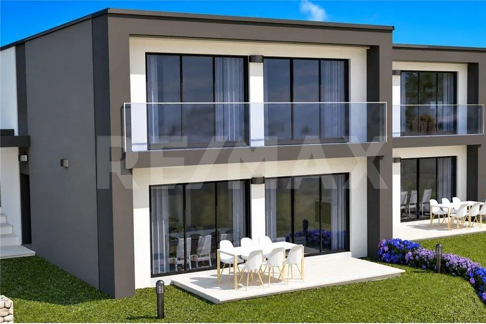 Due villette a schiera prefabbricate – Foto 8 von 11
