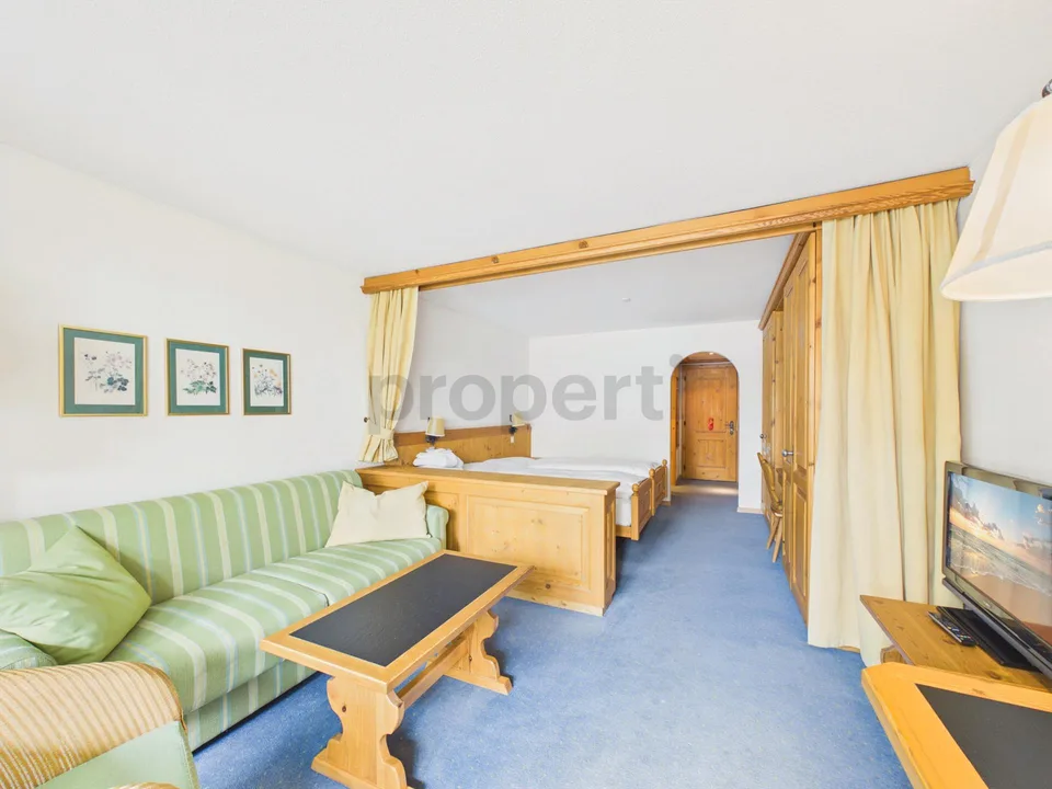 Helle 1.5-Zimmer-Wohnung mit Balkon, Davos Dorf