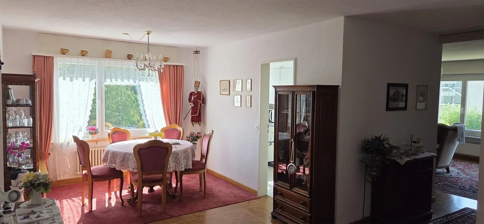 Charmante 5.5-Zimmer-Wohnung im 1. OG  in Hunzenschwil