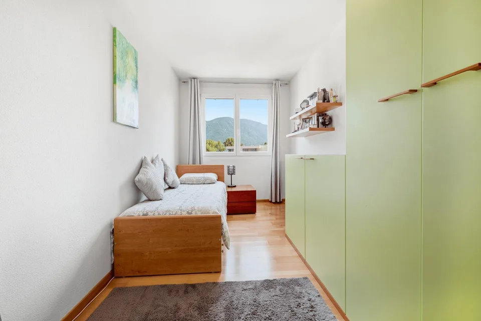 5.5-room apartment with a view of the green – photo 9 of 12