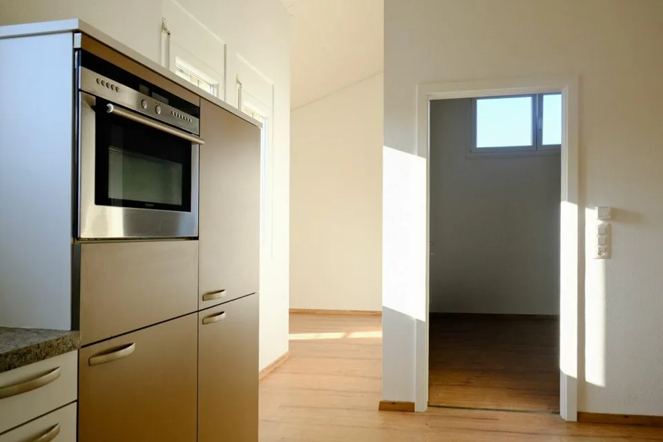 Charmante 2.5-Zimmer-Wohnung mit Aussicht ins Grüne in Aesch BL