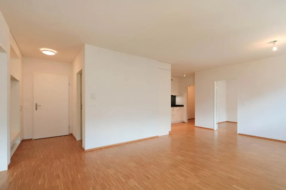 Moderne 3.5-Zimmer-Wohnung mit grosszügigem Grundriss
