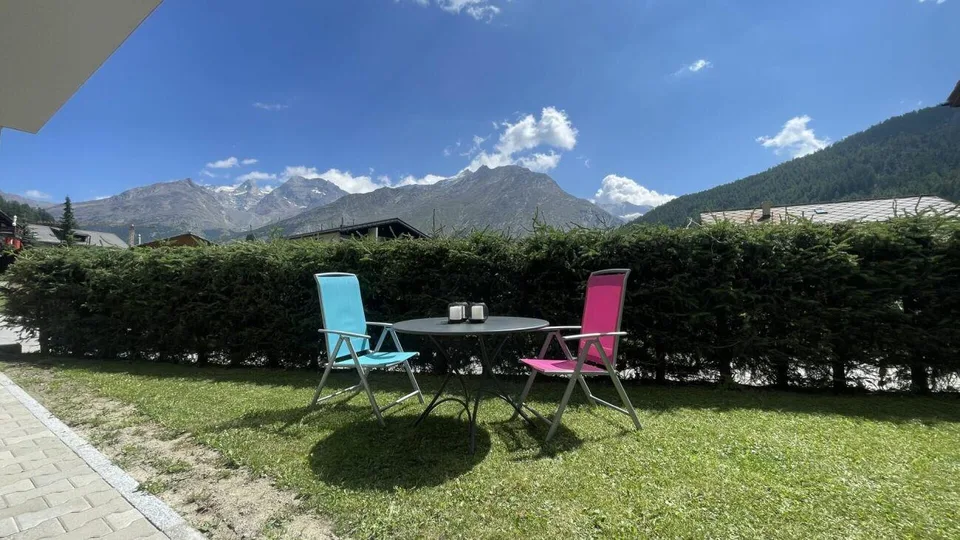 Snowfun B appartamento giardino 3,5 camere a 150 metri da Staffelwaldlift, ski in ski out. Riservato! – foto 12 di 17