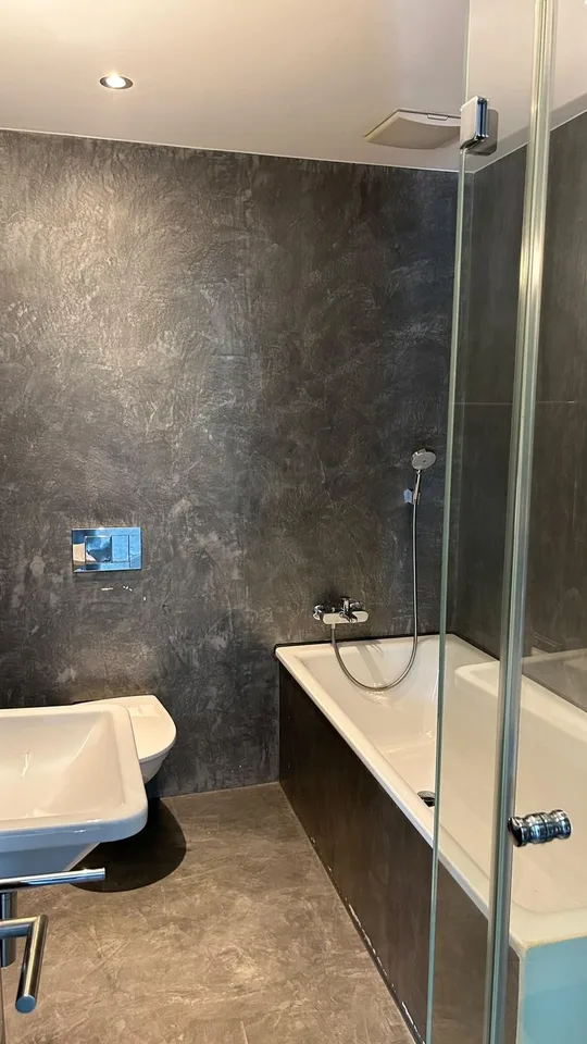 Moderne 2.5-Zimmerwohnung mit Kücheninsel – zentral, hell & perfekt an
