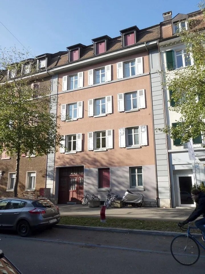 gemütliche Dachwohnung mit grosser Terrasse