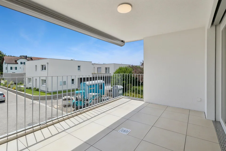 Schöne helle 4.5 Zimmer-Wohnung an ruhiger Lage