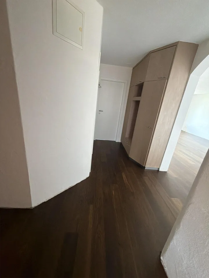 Attraktive 4.5-Zimmer-Wohnung mit 45 m² Lagerraum