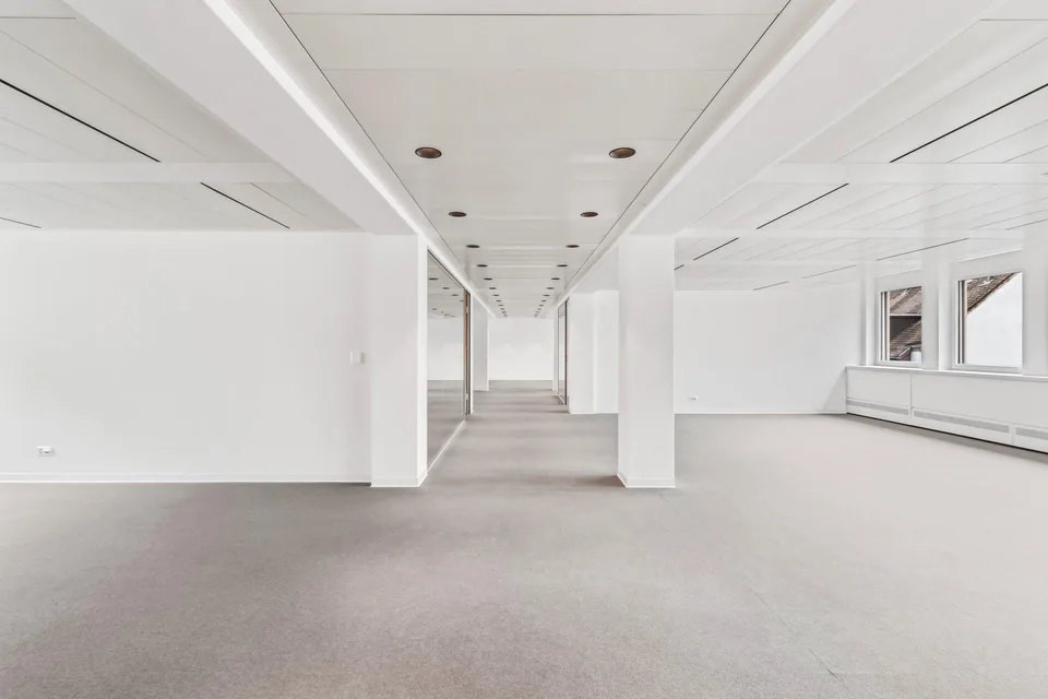 Letzte freie Fläche: Ihr Büro beim Paradeplatz