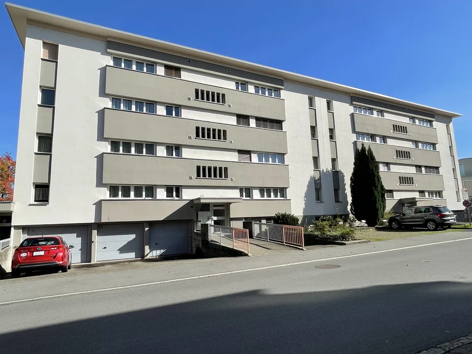 1102 4031 4 1/2 Zimmerwohnung, 3. OG