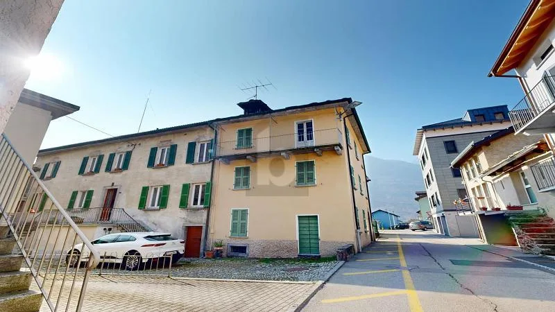 SPAZIOSA E SOLEGGIATA IN POSIZIONE CENTRALE
