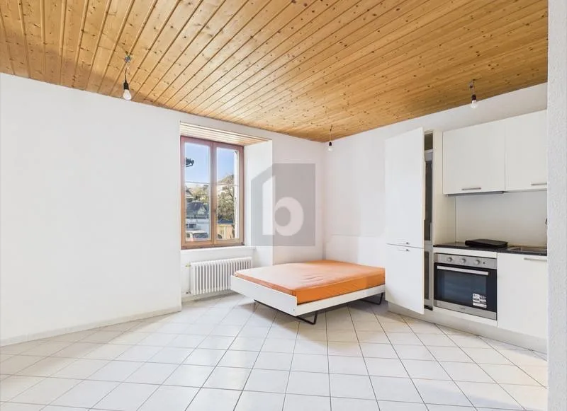 IMMEUBLE 5,4 % DE RENDEMENT 9 APPARTEMENTS 11 BOX