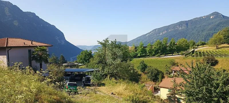 TERRENO EDIFICABILE CON VISTA APERTA