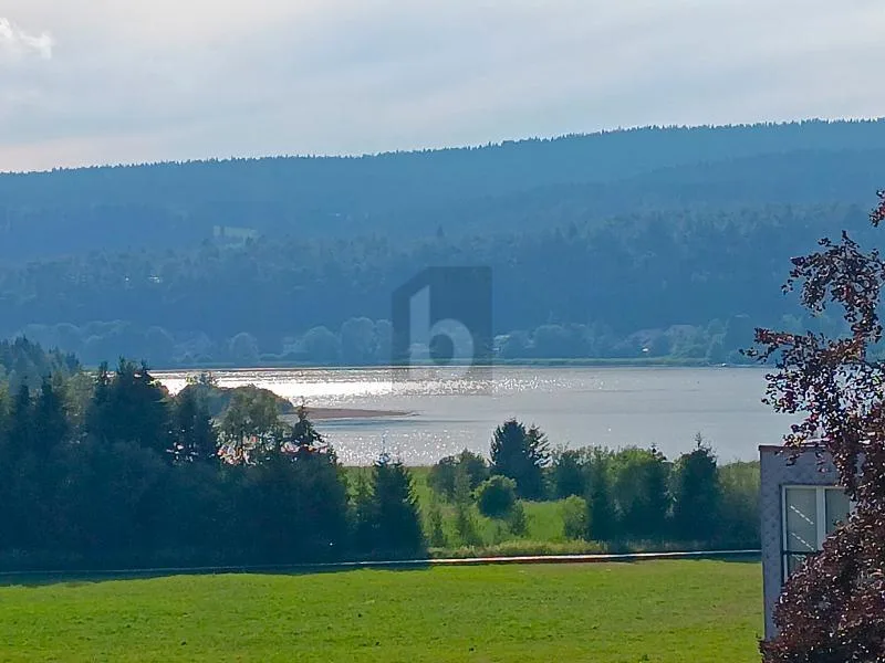 HELLUND GERÄUMIG, NAHE AM SEE!