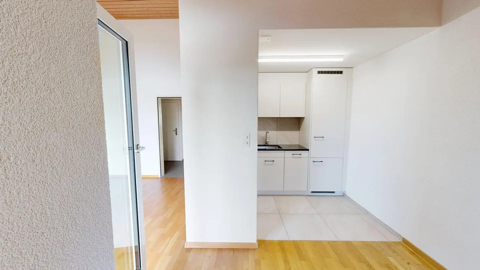 schöne, helle Dachwohnung