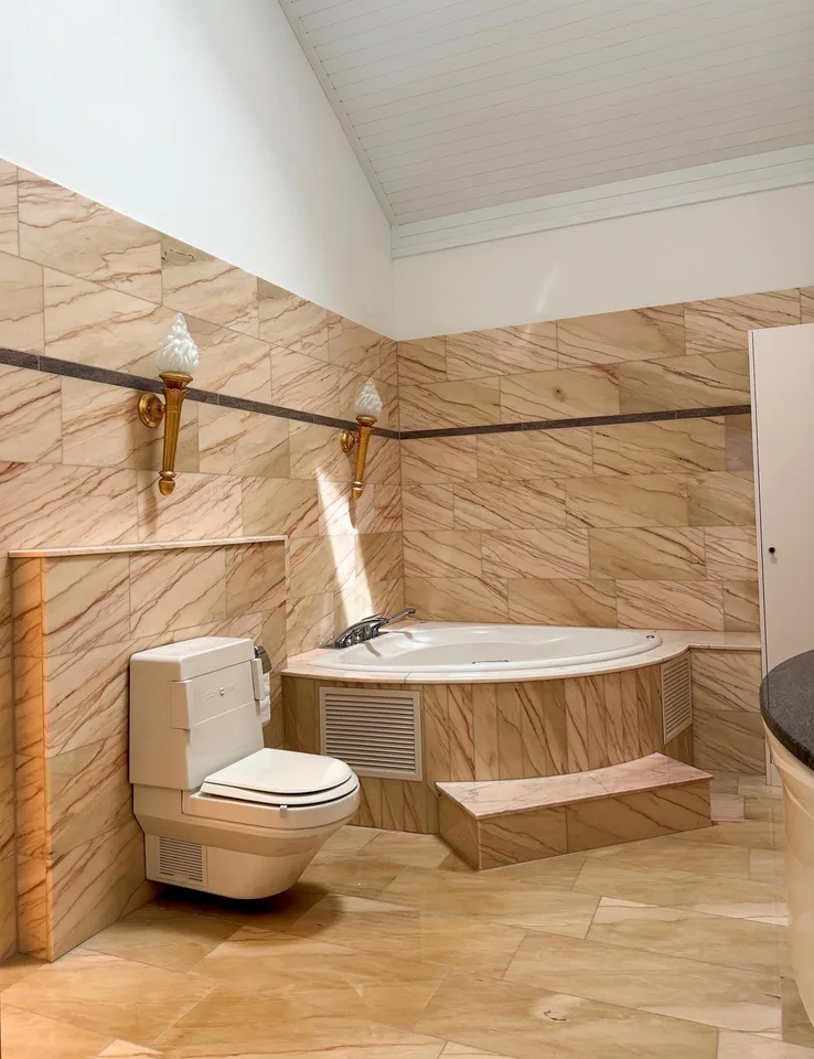 Exklusive 4½-Zimmer-Dachwohnung mit 185m2 Wohnfläche