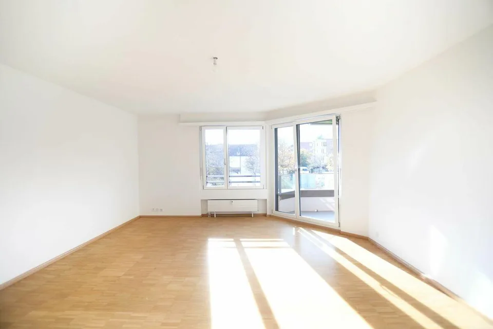 Appartamento moderno di 4 locali ad Aesch