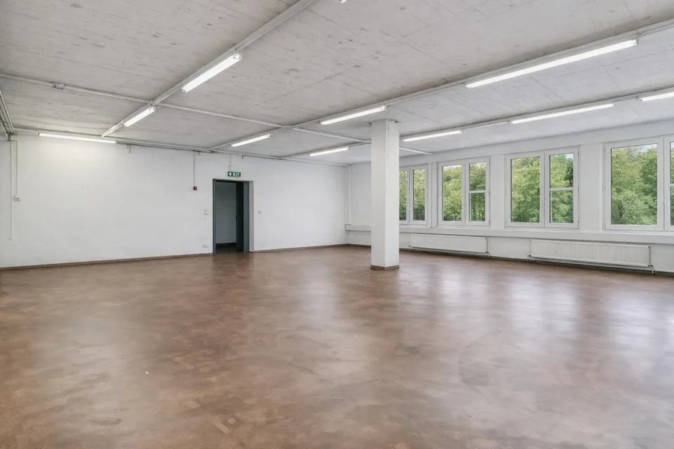 Produktions- und Lagerfläche mit Büro - Verkehrsanbindung in alle R... – foto 10 di 13
