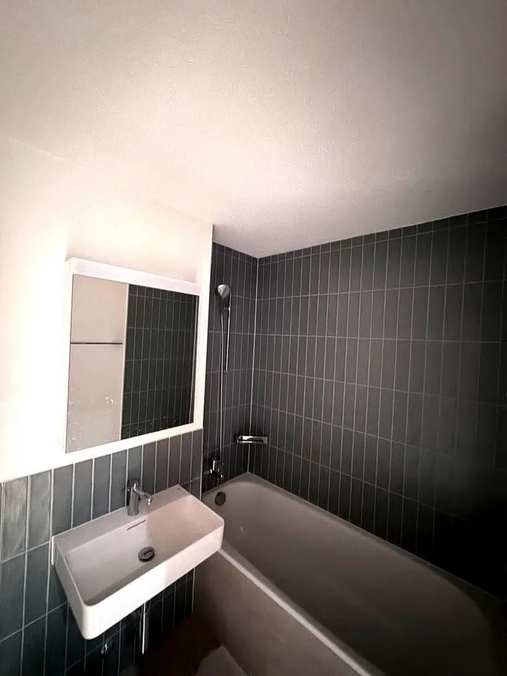 Appartement de 2,5 pièces fraîchement rénové avec balcon à Baden