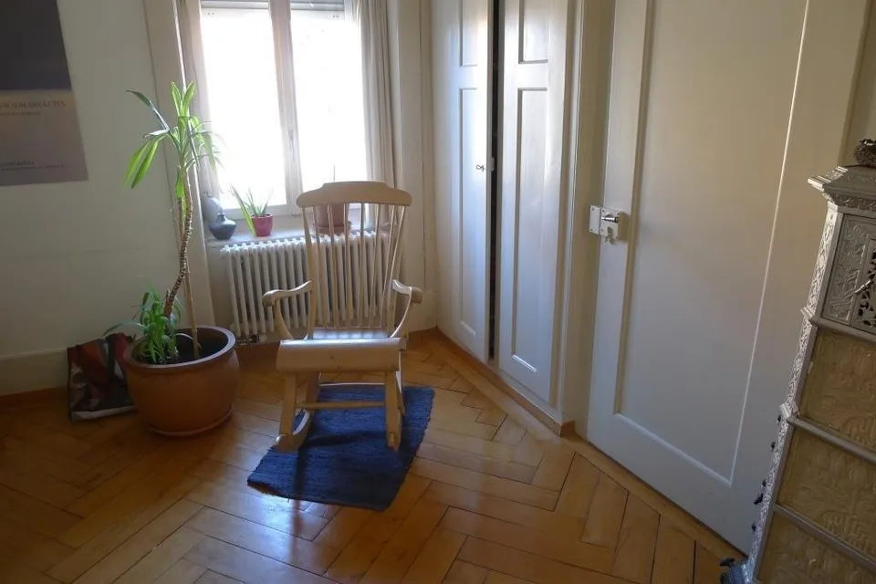 Appartamento di 3 camere, 3° piano a destra