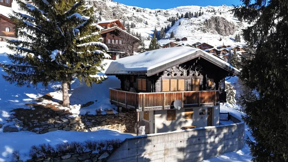Bergrefugium mit Ski-in-Komfort auf der Riederalp – Foto 23 von 26