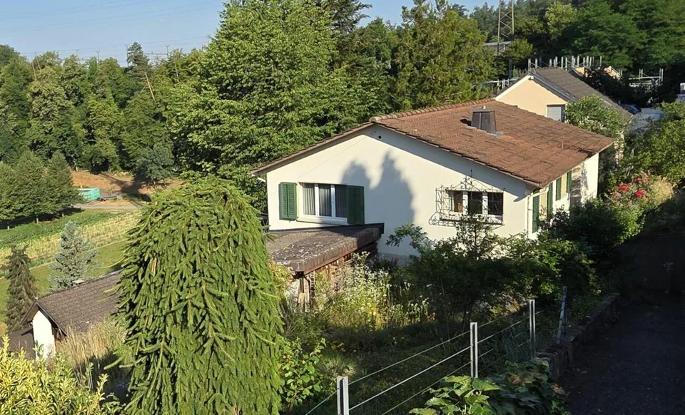 Freistehendes 3.5-Zimmer-Einfamilienhaus zentrumsnah, an sonniger L...