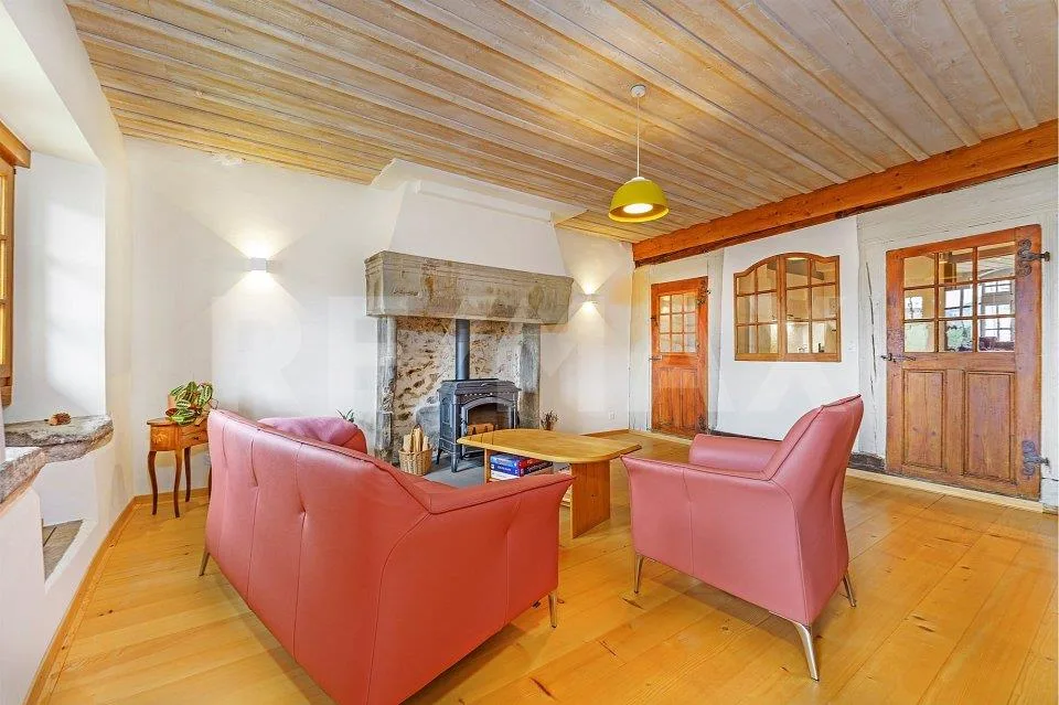 267 m2 utile au centre de Moudon – Foto 7 von 13