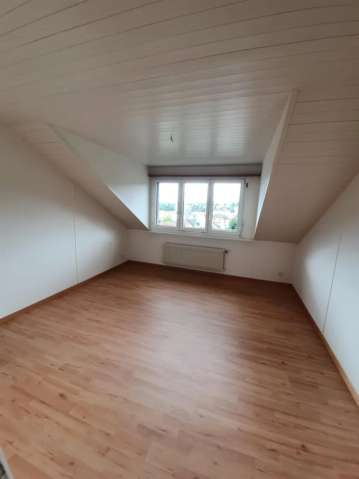 Charmante 3-Zimmer-Wohnung im 5. Obergeschoss