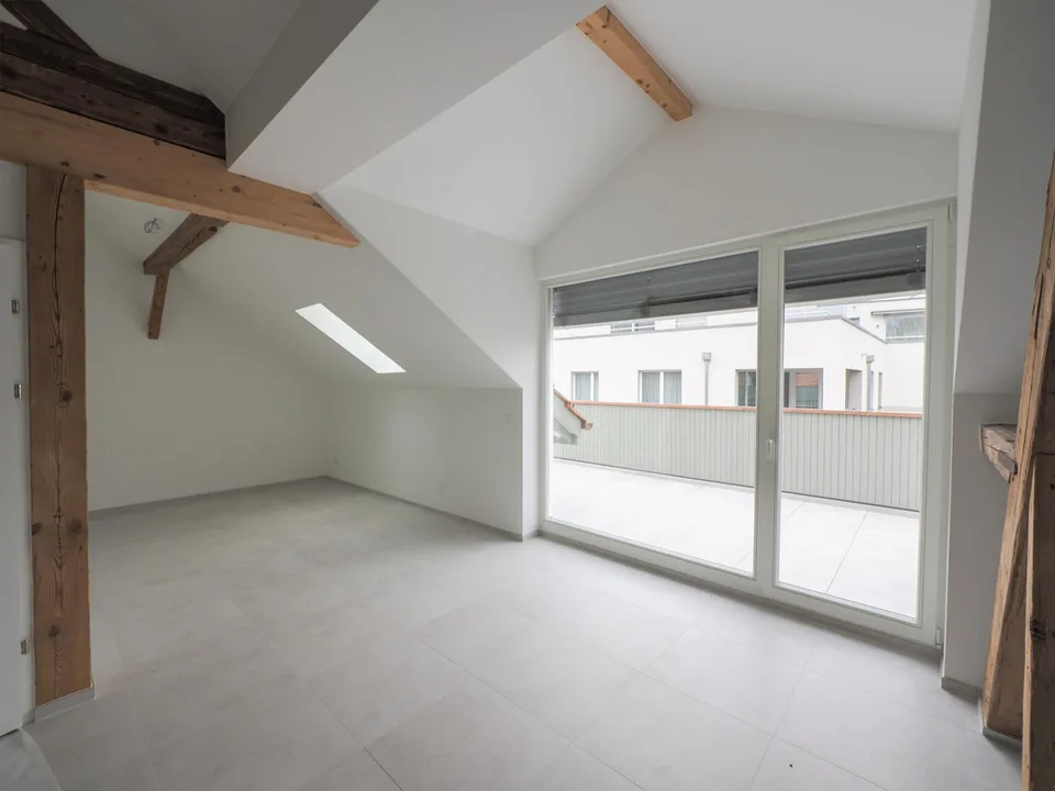 Neu erstellte 3.5-Zimmer-Dachwohnung (2.OG) in Aarwangen