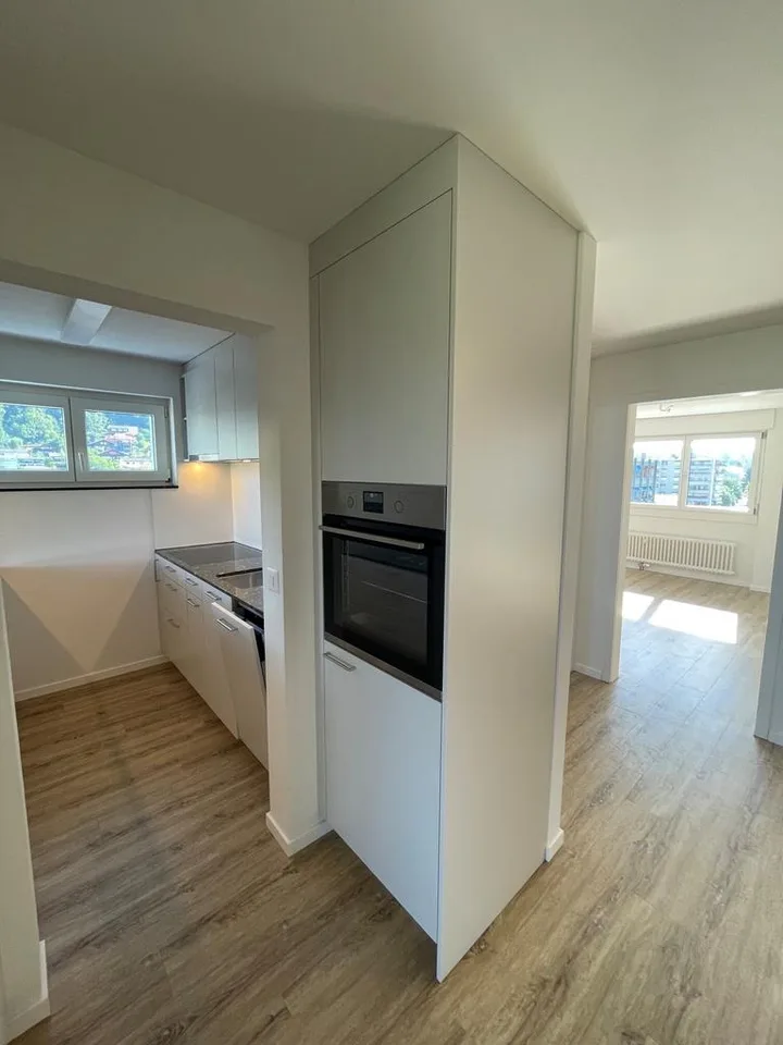 Ihr frisch saniertes Zuhause wartet auf Sie!