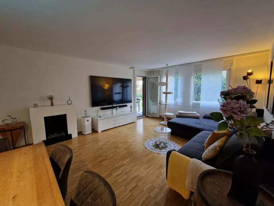 Im Grünen mit Top-Anbindung - Modern und familienfreundlich