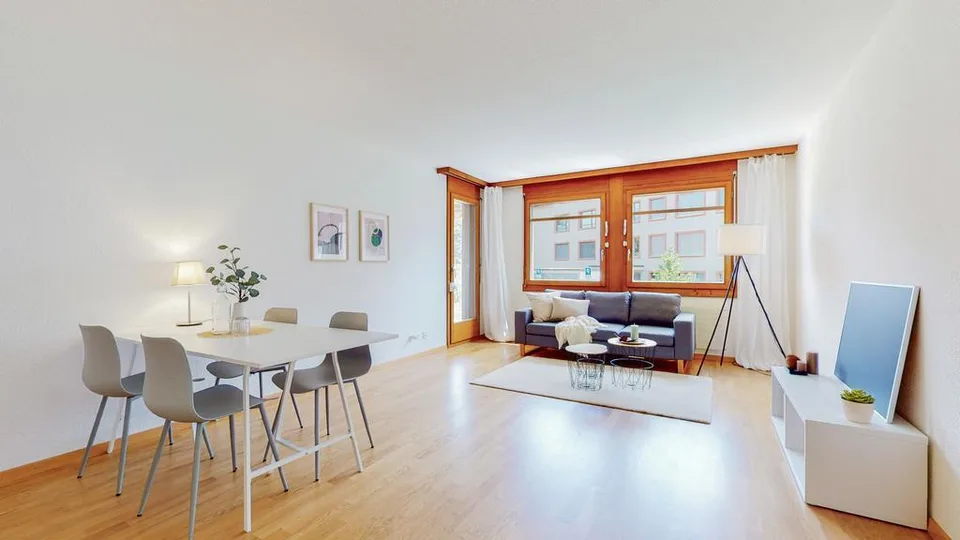 Zentralort in der Region - im Grünen - 4.5-Zimmerwohnung