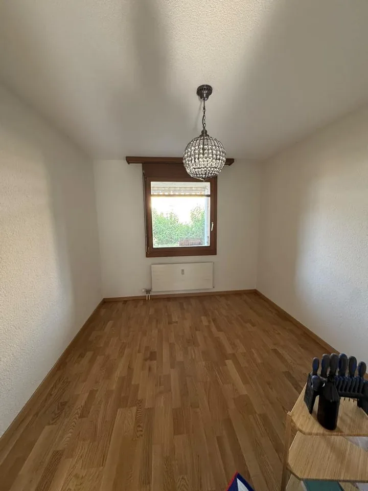 Zentralort in der Region - im Grünen - 4.5-Zimmerwohnung – foto 7 di 11